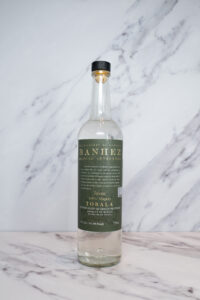 Image of a bottle of Banhez Tobalá